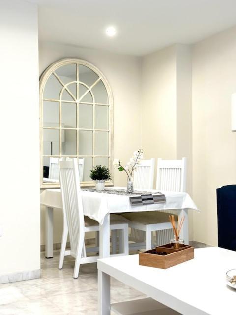 Apartamento Puerta Cerrada Ecija Exterior photo